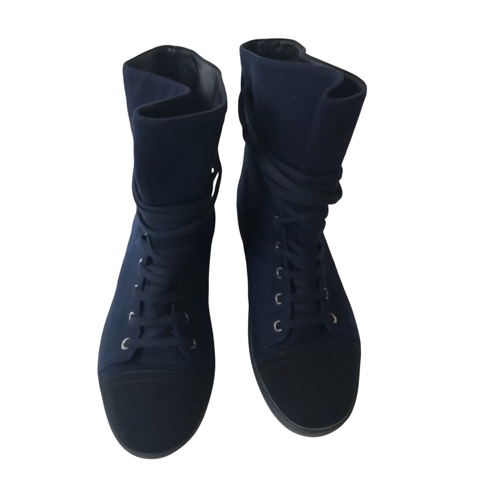 Chanel Navy Blue Canvas High Top CC Logo Lace Up Cap Toe Sneakers Boots Italy 38